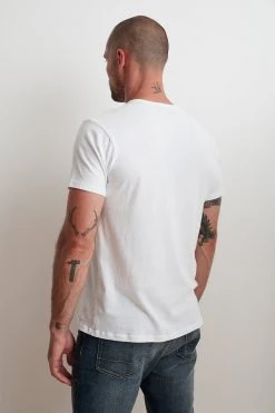 Velvet By Graham & Spencer FLYNN SURF GRAPHIC TEE Mens 5 Velvet By Graham & Spencer FLYNN SURF GRAPHIC TEE Mens