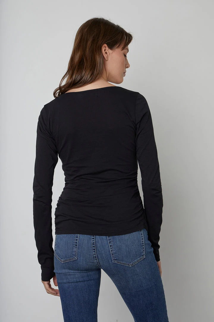 Velvet By Graham & Spencer DENISE SCOOP NECK TEE Womens 3 Velvet By Graham & Spencer DENISE SCOOP NECK TEE Womens