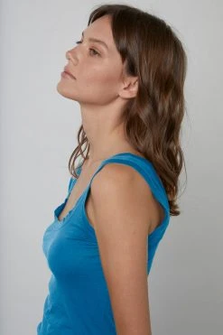 Velvet By Graham & Spencer MOSSY GAUZY WHISPER FITTED TANK 38 Velvet By Graham & Spencer MOSSY GAUZY WHISPER FITTED TANK