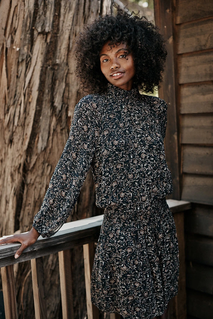 Velvet By Graham & Spencer KIRSTEN PRINTED DRESS 5 Velvet By Graham & Spencer KIRSTEN PRINTED DRESS