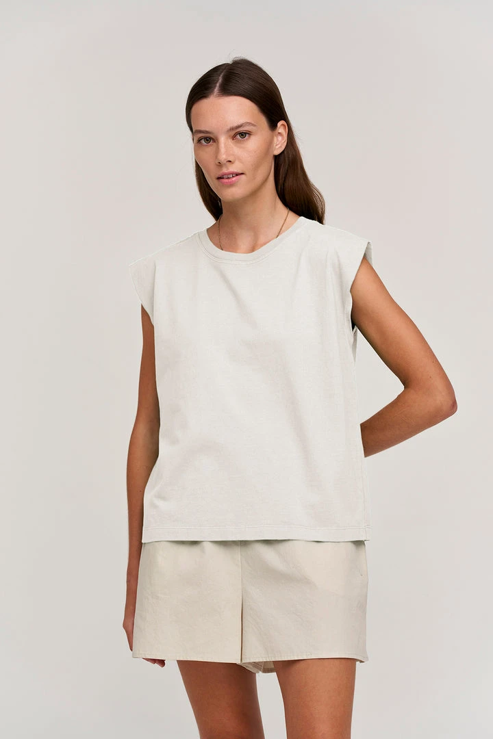 Velvet By Graham & Spencer CARI MUSCLE TANK Womens 2 Velvet By Graham & Spencer CARI MUSCLE TANK Womens