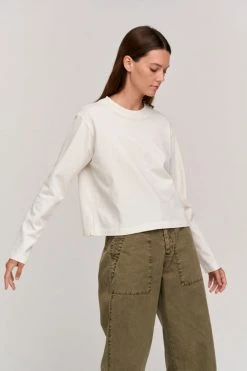 Velvet By Graham & Spencer WINONA CREW NECK TEE