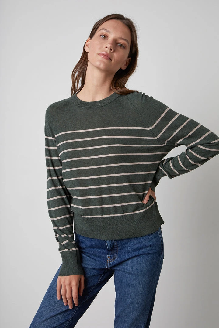 Velvet By Graham & Spencer Womens ALICIA CREW NECK SWEATER 7 Velvet By Graham & Spencer Womens ALICIA CREW NECK SWEATER