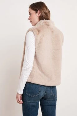 Velvet By Graham & Spencer CHELLE FAUX LUX FUR OPEN VEST