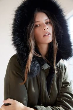 Velvet By Graham & Spencer TIFFANY LUX FUR LINED PARKA 20 Velvet By Graham & Spencer TIFFANY LUX FUR LINED PARKA