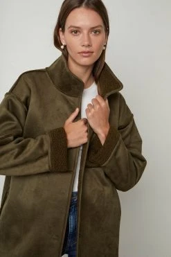 Velvet By Graham & Spencer Womens ALBANY REVERSIBLE LUX SHERPA COAT 51 Velvet By Graham & Spencer Womens ALBANY REVERSIBLE LUX SHERPA COAT