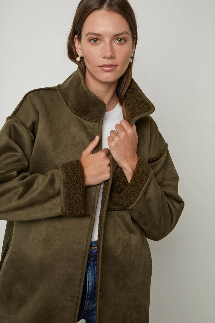 Velvet By Graham & Spencer Womens ALBANY REVERSIBLE LUX SHERPA COAT 15 Velvet By Graham & Spencer Womens ALBANY REVERSIBLE LUX SHERPA COAT