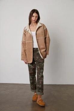 Velvet By Graham & Spencer Womens ALBANY REVERSIBLE LUX SHERPA COAT 63 Velvet By Graham & Spencer Womens ALBANY REVERSIBLE LUX SHERPA COAT