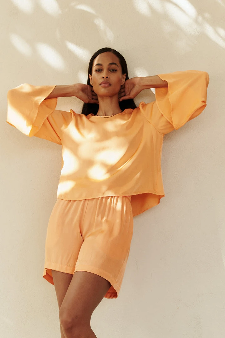 Velvet By Graham & Spencer Womens MAE BELL SLEEVE BLOUSE 3 Velvet By Graham & Spencer Womens MAE BELL SLEEVE BLOUSE