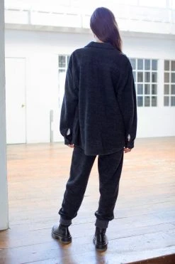 Velvet By Graham & Spencer OAKLEY SHERPA FLEECE SHACKET 8 Velvet By Graham & Spencer OAKLEY SHERPA FLEECE SHACKET