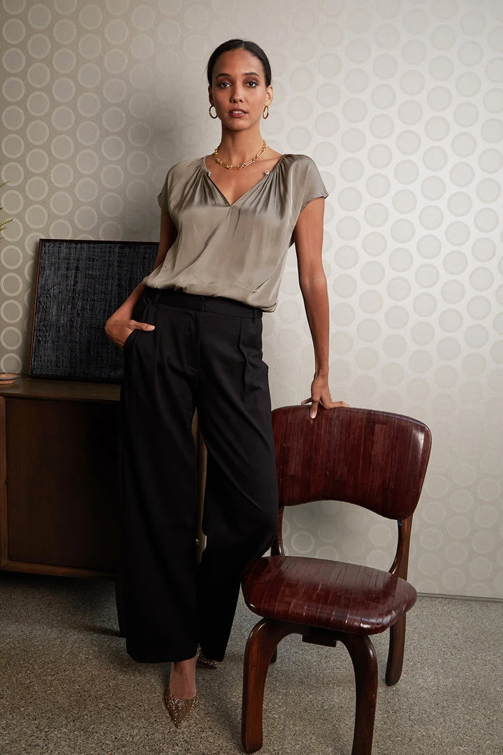 Velvet By Graham & Spencer ODETTE CAP SLEEVE BLOUSE 6 Velvet By Graham & Spencer ODETTE CAP SLEEVE BLOUSE