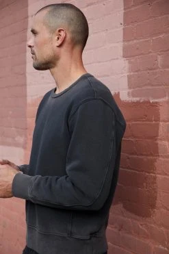 Velvet By Graham & Spencer Mens MATTS OMBRE FLEECE SWEATSHIRT 20 Velvet By Graham & Spencer Mens MATTS OMBRE FLEECE SWEATSHIRT