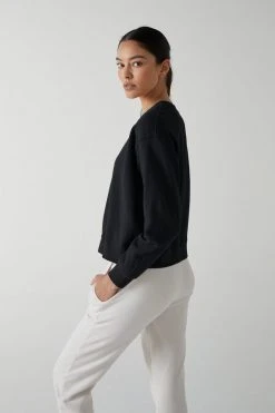 Velvet By Jenny Graham YNEZ SWEATSHIRT Womens 49 Velvet By Jenny Graham YNEZ SWEATSHIRT Womens