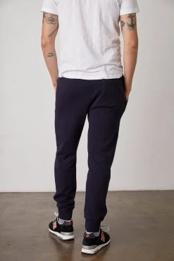 Velvet By Graham & Spencer Mens NICHOLAS DRAWSTRING JOGGER 8 Velvet By Graham & Spencer Mens NICHOLAS DRAWSTRING JOGGER