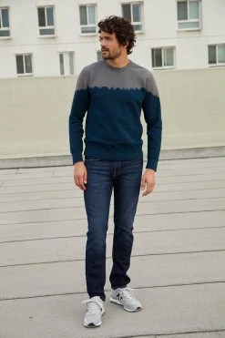 Velvet By Graham & Spencer JARED TIE DYE SWEATSHIRT