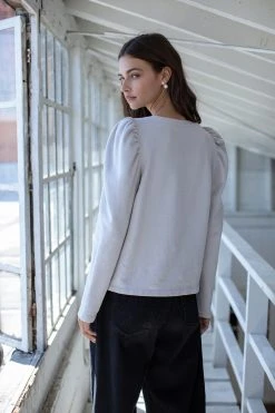 Velvet By Graham & Spencer Womens PEGGY PUFF SLEEVE SWEATSHIRT 19 Velvet By Graham & Spencer Womens PEGGY PUFF SLEEVE SWEATSHIRT