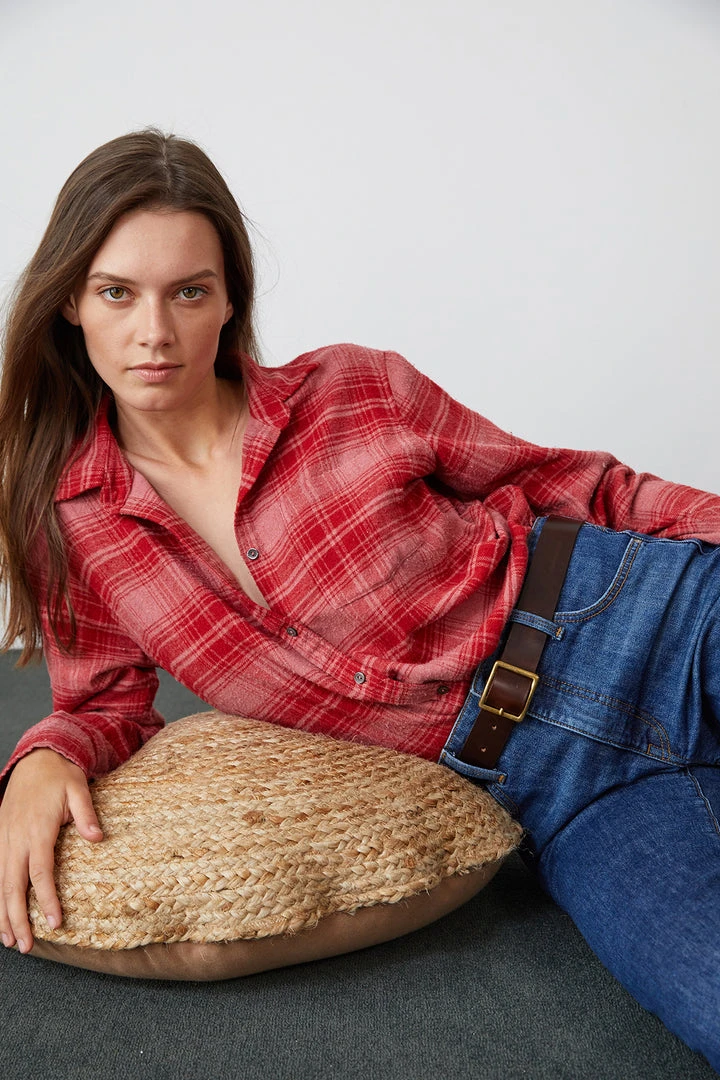 Velvet By Graham & Spencer Womens RUZ PLAID BUTTON-UP SHIRT 5 Velvet By Graham & Spencer Womens RUZ PLAID BUTTON-UP SHIRT