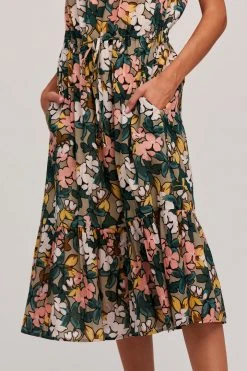 Velvet By Graham & Spencer Womens MORGAN PRINTED MIDI DRESS