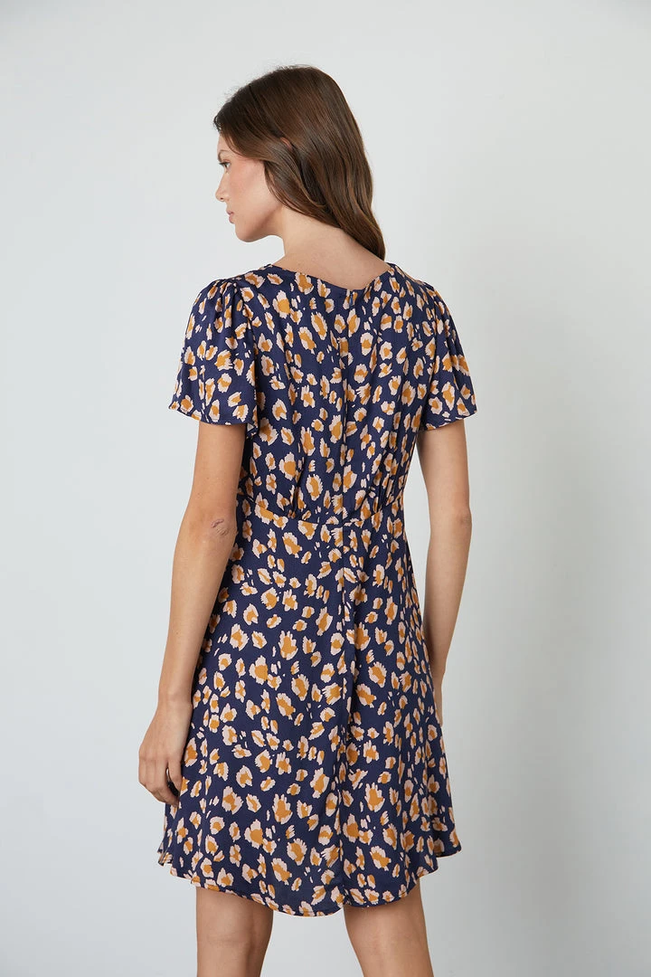 Velvet By Graham & Spencer DREW CHEETAH PRINT DRESS Womens 4 Velvet By Graham & Spencer DREW CHEETAH PRINT DRESS Womens