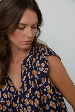 Velvet By Graham & Spencer FRANCINE CHEETAH PRINT BLOUSE Womens 9 Velvet By Graham & Spencer FRANCINE CHEETAH PRINT BLOUSE Womens