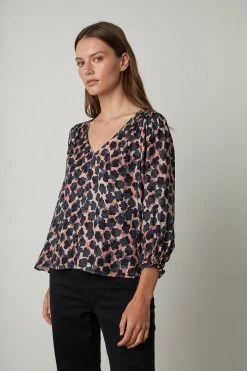 Velvet By Graham & Spencer Womens HADLEE PRINTED BLOUSE 16 Velvet By Graham & Spencer Womens HADLEE PRINTED BLOUSE