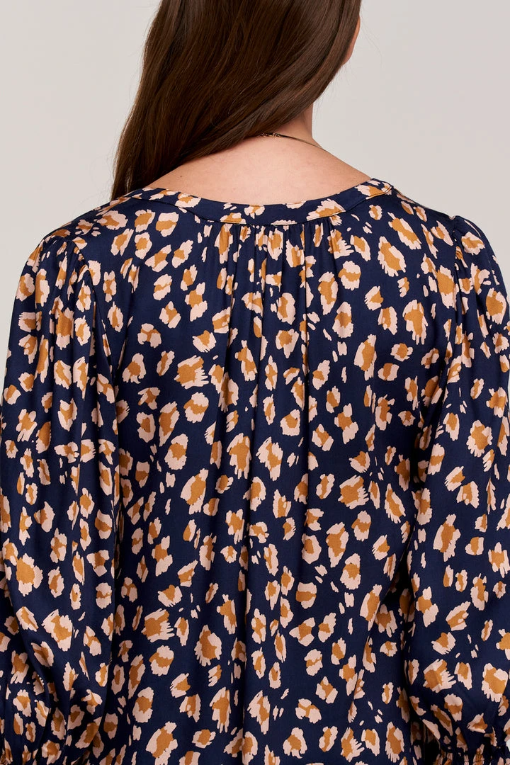 Velvet By Graham & Spencer KACY PRINTED BLOUSE 5 Velvet By Graham & Spencer KACY PRINTED BLOUSE