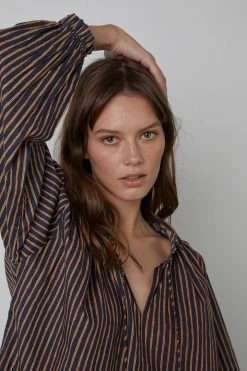 Velvet By Graham & Spencer Womens TRUDIE STRIPED TOP 10 Velvet By Graham & Spencer Womens TRUDIE STRIPED TOP