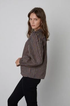 Velvet By Graham & Spencer Womens TRUDIE STRIPED TOP 8 Velvet By Graham & Spencer Womens TRUDIE STRIPED TOP