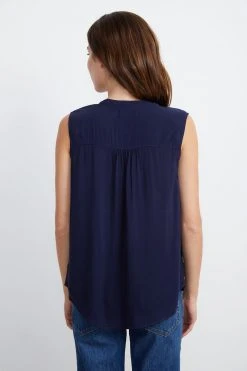 Velvet By Graham & Spencer RAVIN SLEEVELESS BLOUSE Womens