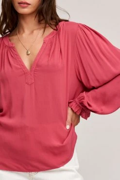 Velvet By Graham & Spencer JOLENE V-NECK BLOUSE Womens
