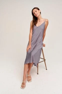 Velvet By Graham & Spencer POPPY SLIP DRESS 8 Velvet By Graham & Spencer POPPY SLIP DRESS