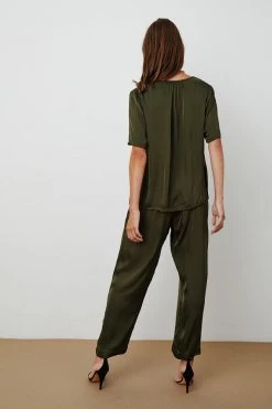 Velvet By Graham & Spencer HILLARY SATIN VISCOSE PLEATED PANT 11 Velvet By Graham & Spencer HILLARY SATIN VISCOSE PLEATED PANT