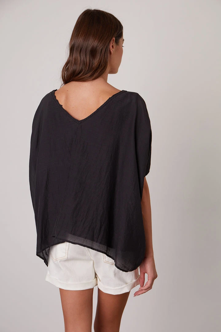 Velvet By Graham & Spencer ALINN BOXY V-NECK TOP 5 Velvet By Graham & Spencer ALINN BOXY V-NECK TOP