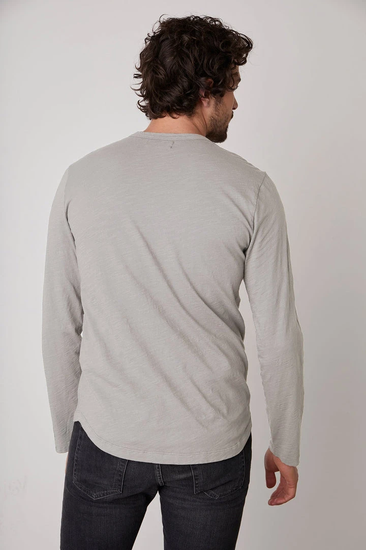 Velvet By Graham & Spencer KAI CREW NECK TEE 22 Velvet By Graham & Spencer KAI CREW NECK TEE