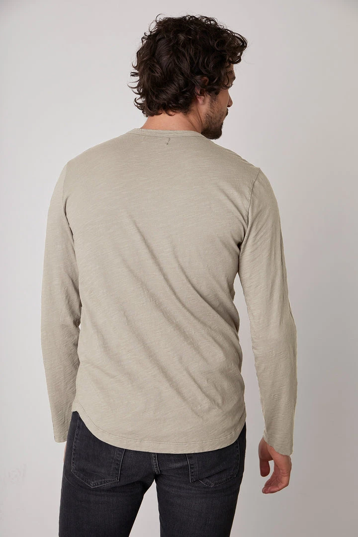 Velvet By Graham & Spencer KAI CREW NECK TEE 28 Velvet By Graham & Spencer KAI CREW NECK TEE