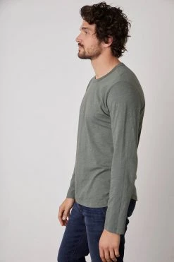 Velvet By Graham & Spencer KAI CREW NECK TEE 35 Velvet By Graham & Spencer KAI CREW NECK TEE