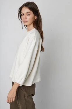 Velvet By Graham & Spencer PRIYA PUFF SLEEVE SWEATSHIRT Womens