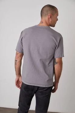 Velvet By Graham & Spencer LOGAN POCKET TEE Mens 8 Velvet By Graham & Spencer LOGAN POCKET TEE Mens