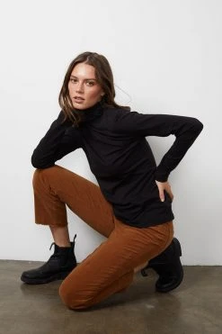 Velvet By Graham & Spencer CANDACE CORDUROY HIGH RISE CROP JEAN Womens 19 Velvet By Graham & Spencer CANDACE CORDUROY HIGH RISE CROP JEAN Womens