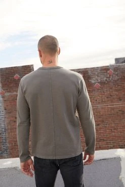 Velvet By Graham & Spencer CLARK SUEDED SLUB HENLEY Mens 14 Velvet By Graham & Spencer CLARK SUEDED SLUB HENLEY Mens