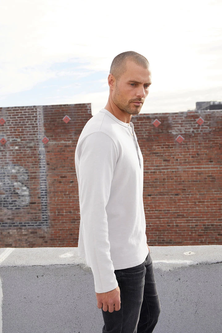 Velvet By Graham & Spencer CLARK SUEDED SLUB HENLEY Mens 8 Velvet By Graham & Spencer CLARK SUEDED SLUB HENLEY Mens