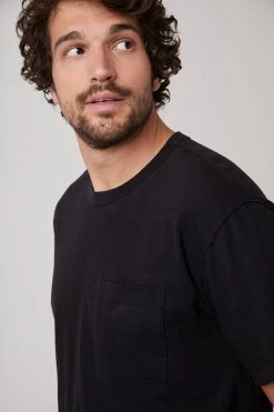 Velvet By Graham & Spencer Mens ERIK SUEDED SLUB POCKET TEE