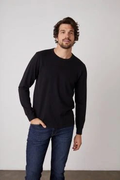 Velvet By Graham & Spencer MARIO CREW NECK TEE 18 Velvet By Graham & Spencer MARIO CREW NECK TEE