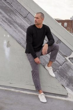 Velvet By Graham & Spencer MARIO CREW NECK TEE 16 Velvet By Graham & Spencer MARIO CREW NECK TEE