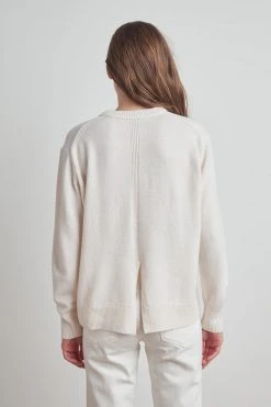 Velvet By Graham & Spencer CLARISSA WOOL BLEND SPLIT HEM SWEATER Womens 23 Velvet By Graham & Spencer CLARISSA WOOL BLEND SPLIT HEM SWEATER Womens