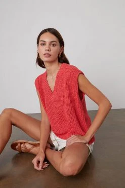 Velvet By Graham & Spencer NAYA V-NECK SWEATER VEST Womens 7 Velvet By Graham & Spencer NAYA V-NECK SWEATER VEST Womens