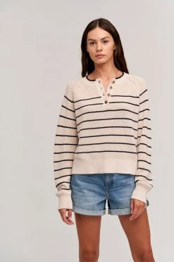 Velvet By Graham & Spencer KIERRA HENLEY SWEATER Womens 7 Velvet By Graham & Spencer KIERRA HENLEY SWEATER Womens