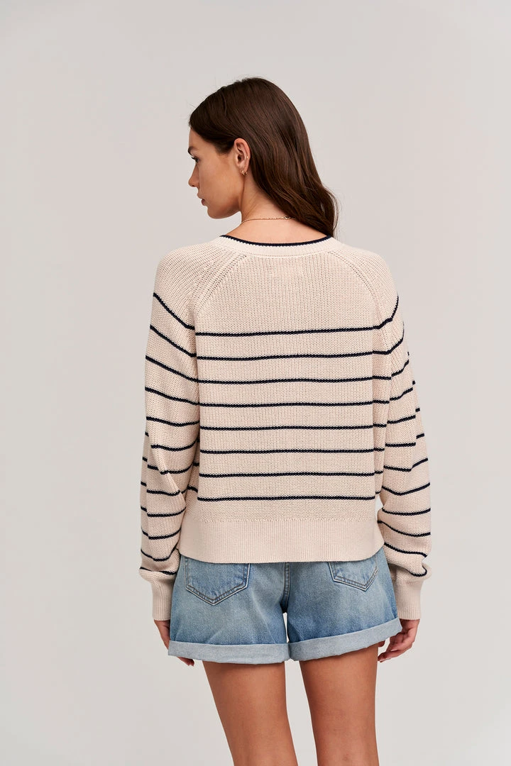 Velvet By Graham & Spencer KIERRA HENLEY SWEATER Womens 3 Velvet By Graham & Spencer KIERRA HENLEY SWEATER Womens