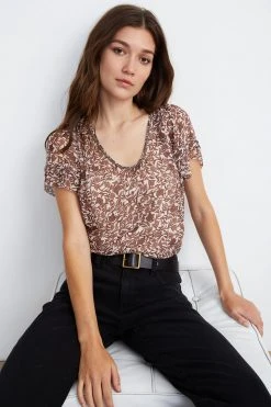 Velvet By Graham & Spencer Womens TRACIA SCOOP NECK PRINTED BLOUSE 16 Velvet By Graham & Spencer Womens TRACIA SCOOP NECK PRINTED BLOUSE