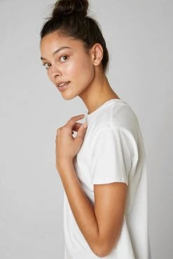 Velvet By Jenny Graham TOPANGA TEE Womens 32 Velvet By Jenny Graham TOPANGA TEE Womens